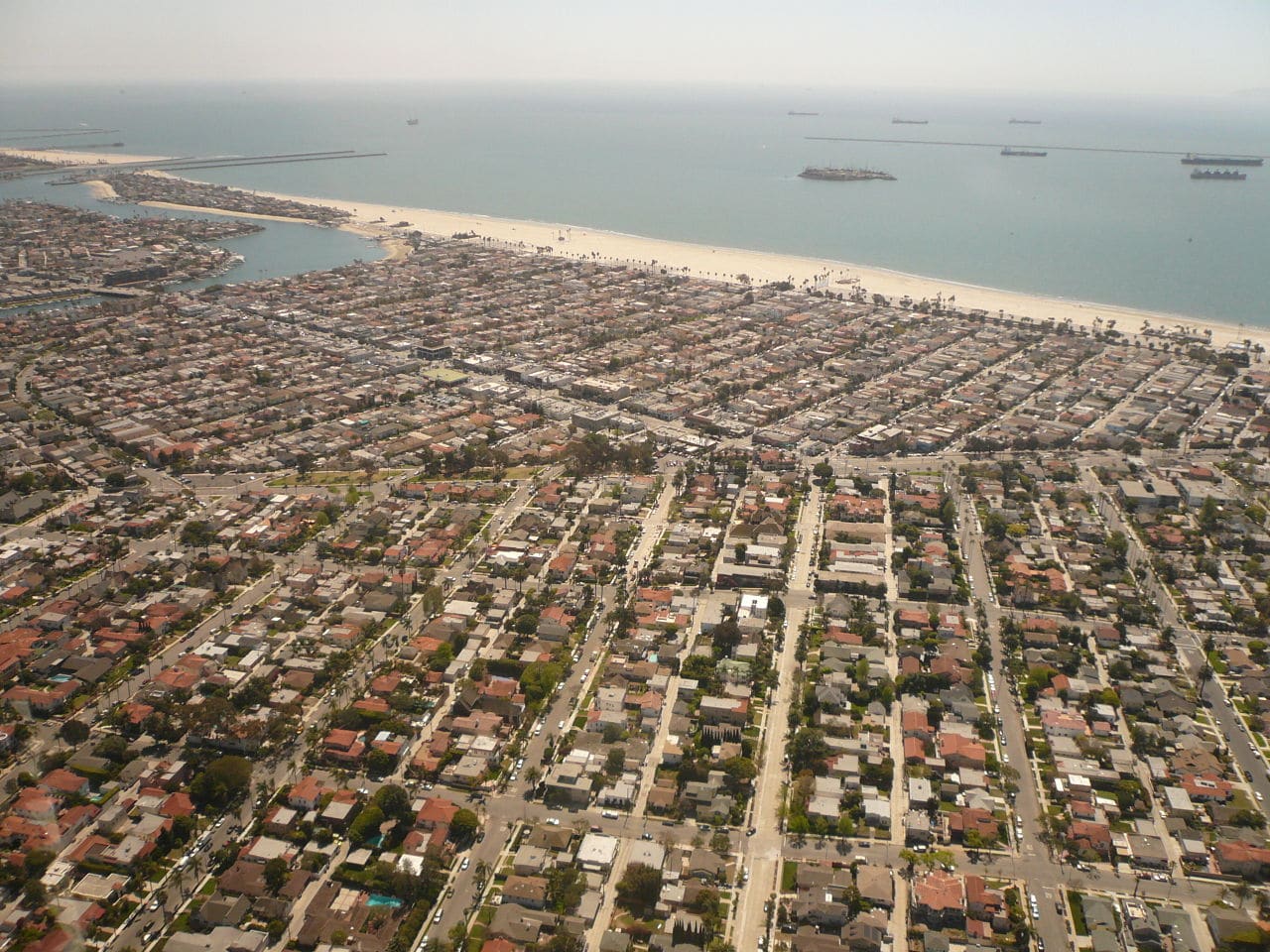 Belmont_Shore_and_Belmont_Heights_in_Long_Beach_California